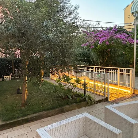 Vakantiehuis Mini A Pochi Passi Dal Mare Blue&green Santerenzo *